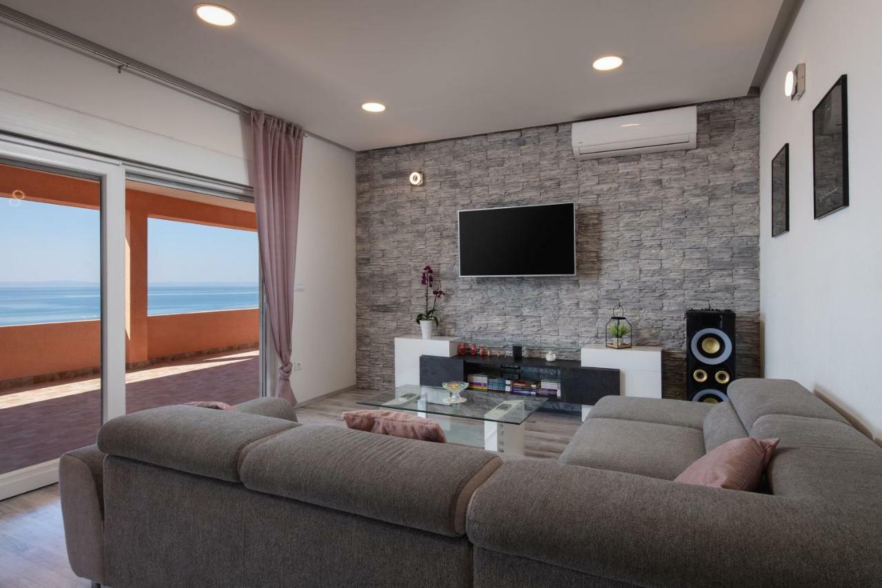 Luxury Apartment Nora Podstrana Esterno foto