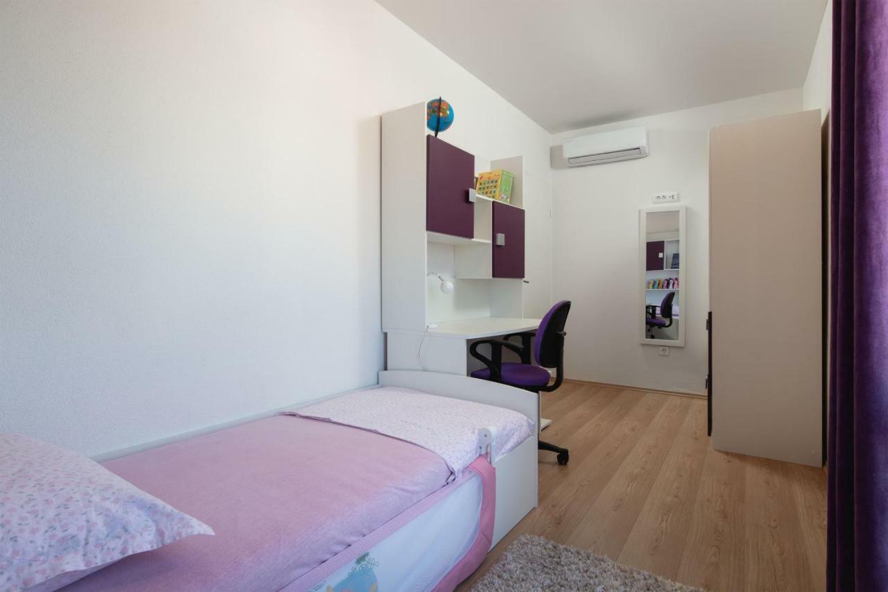 Luxury Apartment Nora Podstrana Esterno foto