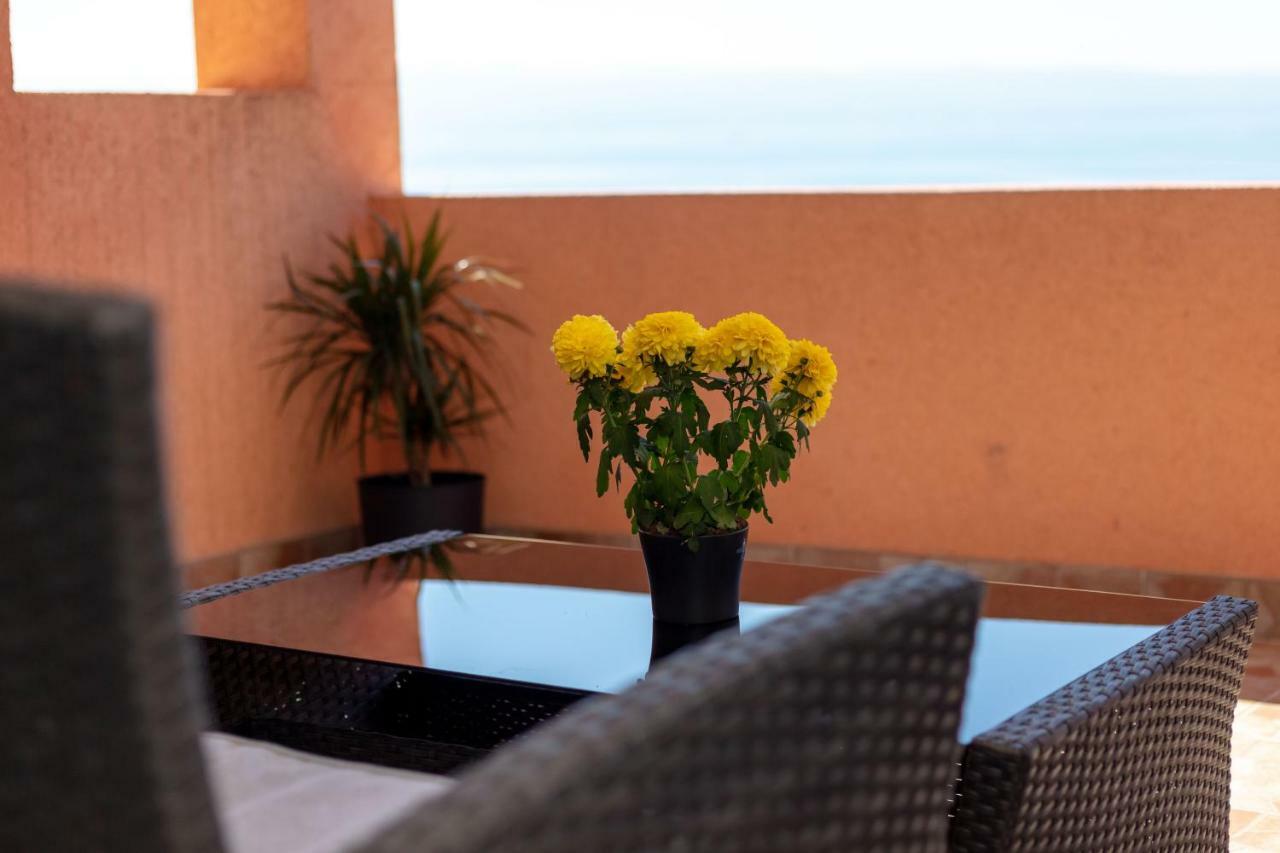 Luxury Apartment Nora Podstrana Esterno foto